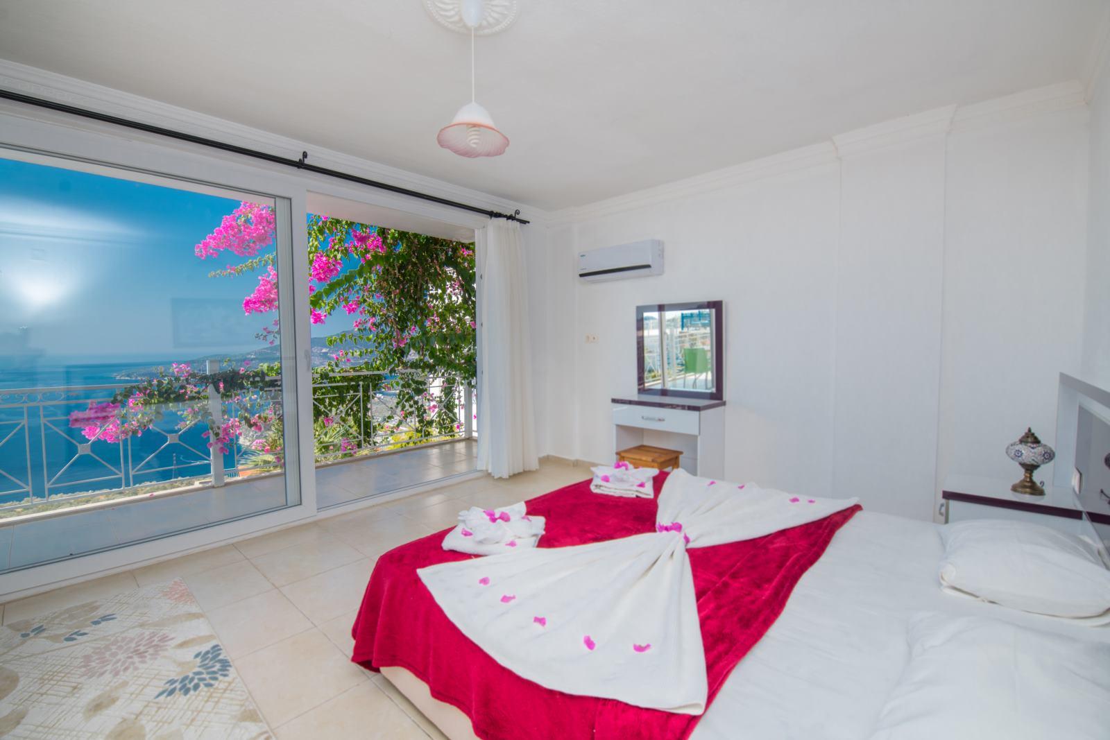 2+1 WITH SEA VIEW — 6